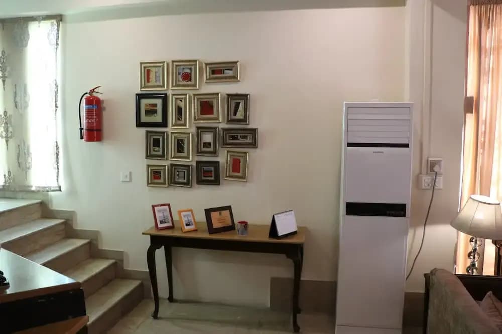 Van Xuan Hotel - photo 13