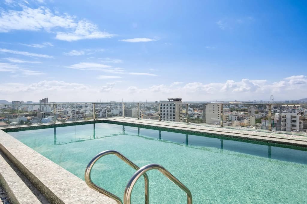 Palazzo Da Nang Beach Hotel - photo 8
