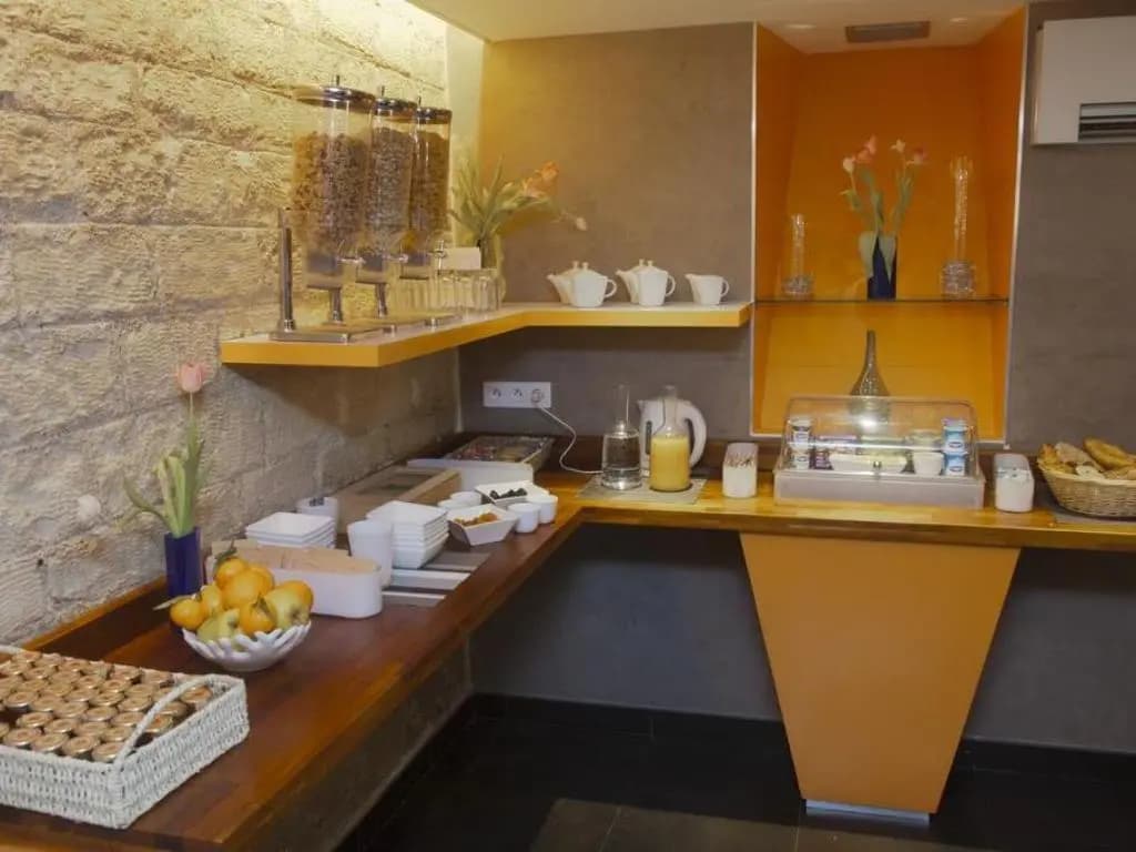 Hotel Lumières Montmartre Paris - photo 17