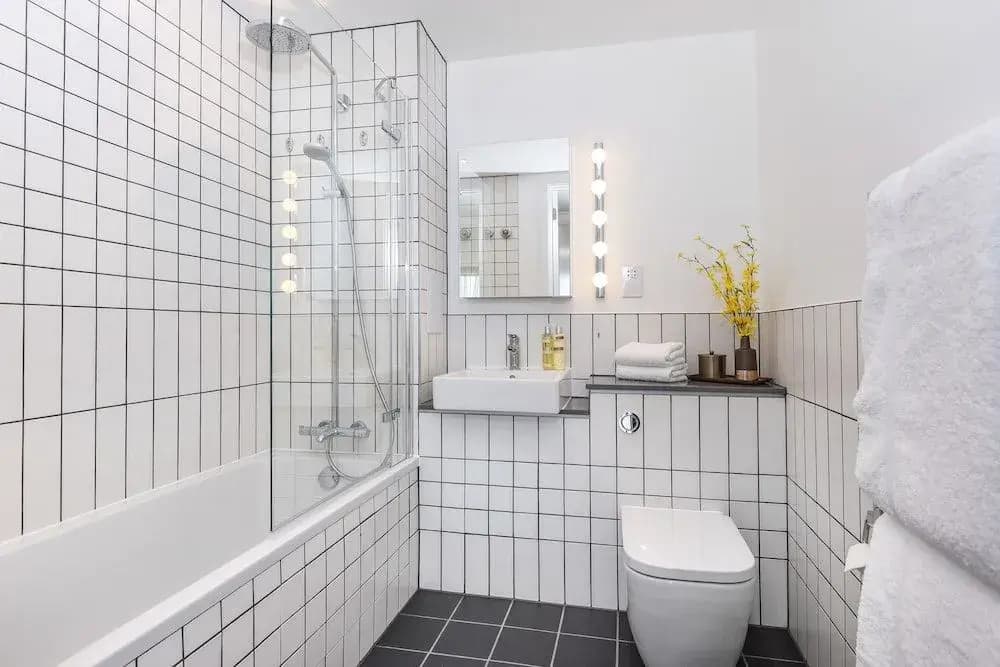 Millharbour Residences - photo 11