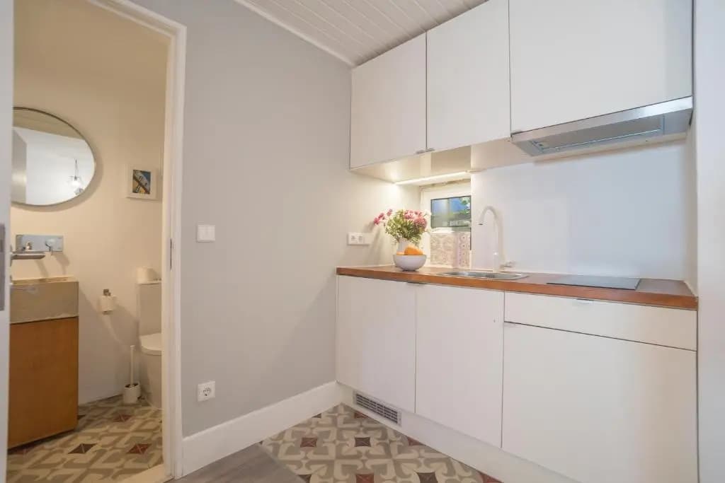 Rose Apartments - photo 17