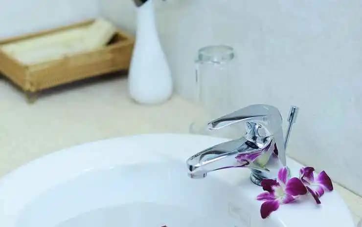 Azure Hotel - photo 4