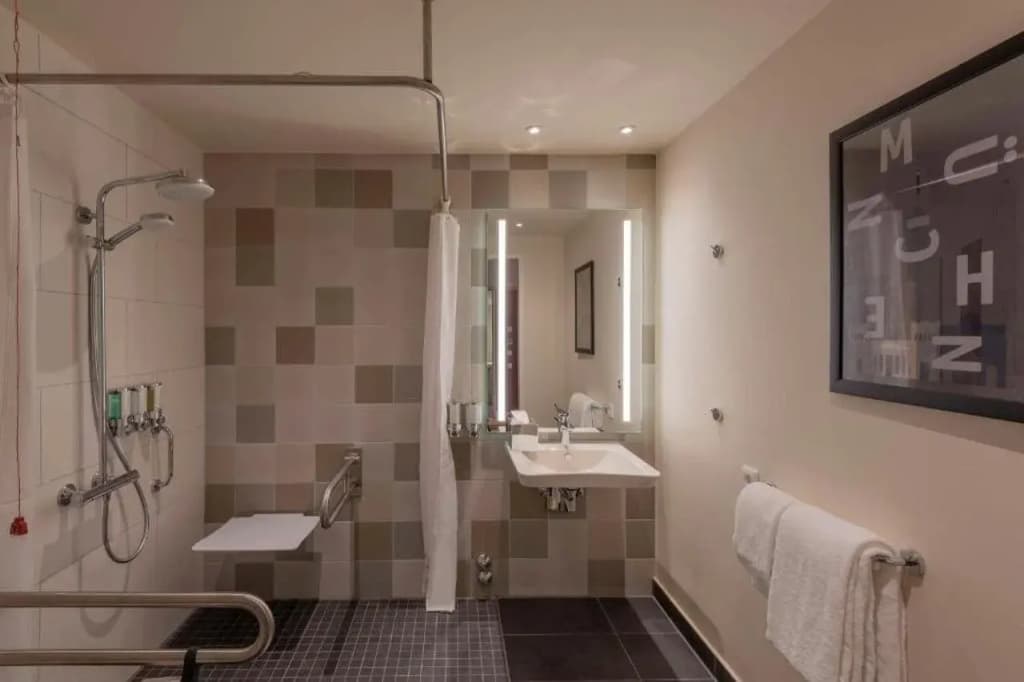 Hampton By Hilton Vienna City West - photo 8