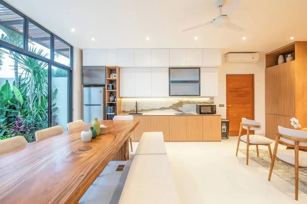 Luxurious 6 Br in Canggu 400m to Beach - photo 20