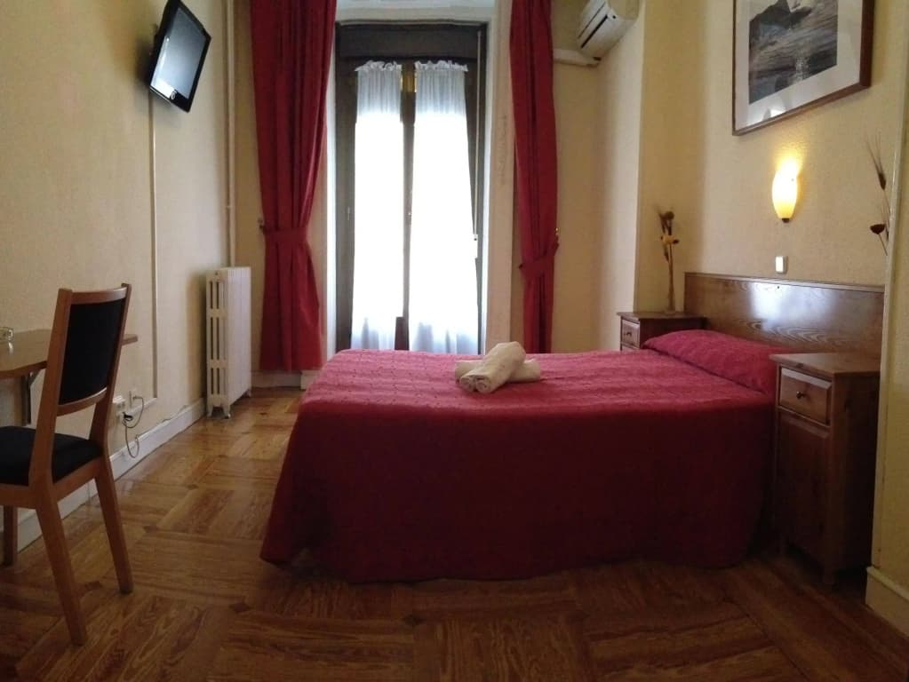 Hostal Aresol - photo 3