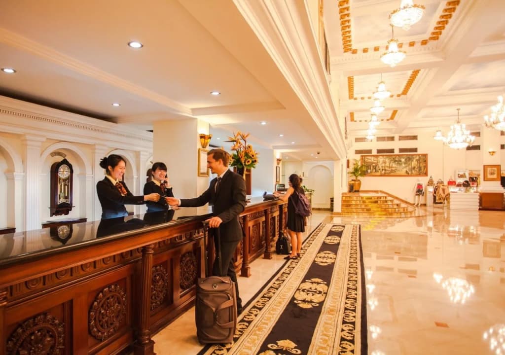 Hotel Majestic Saigon - photo 21