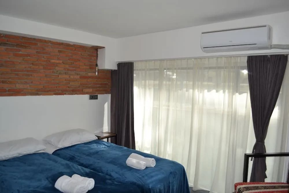 Hotel Baratashvili 12 - photo 2