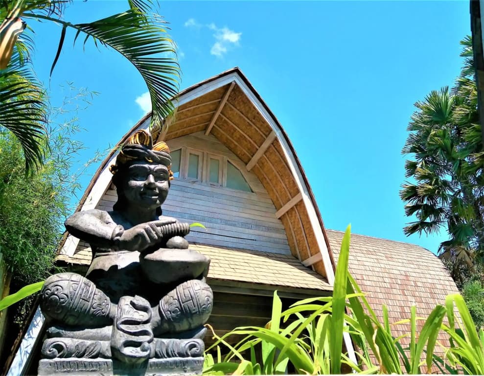 Villa Made West - photo 2