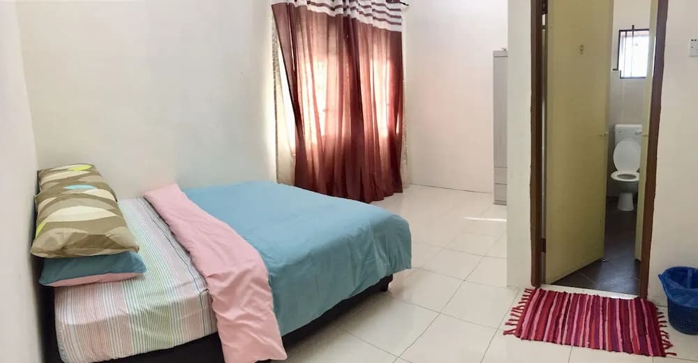 Lily Homestay Kangar - photo 4