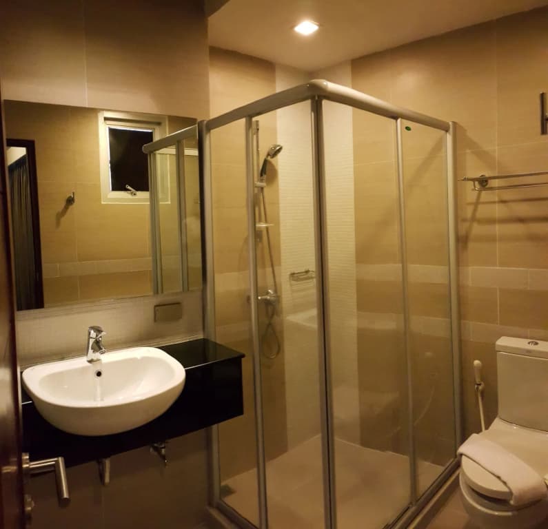 April Suites - photo 9