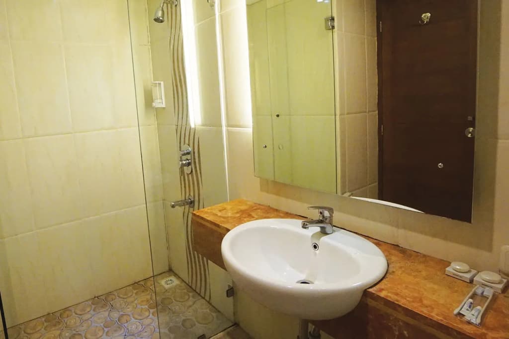 1O1 URBAN Jakarta Thamrin - photo 9
