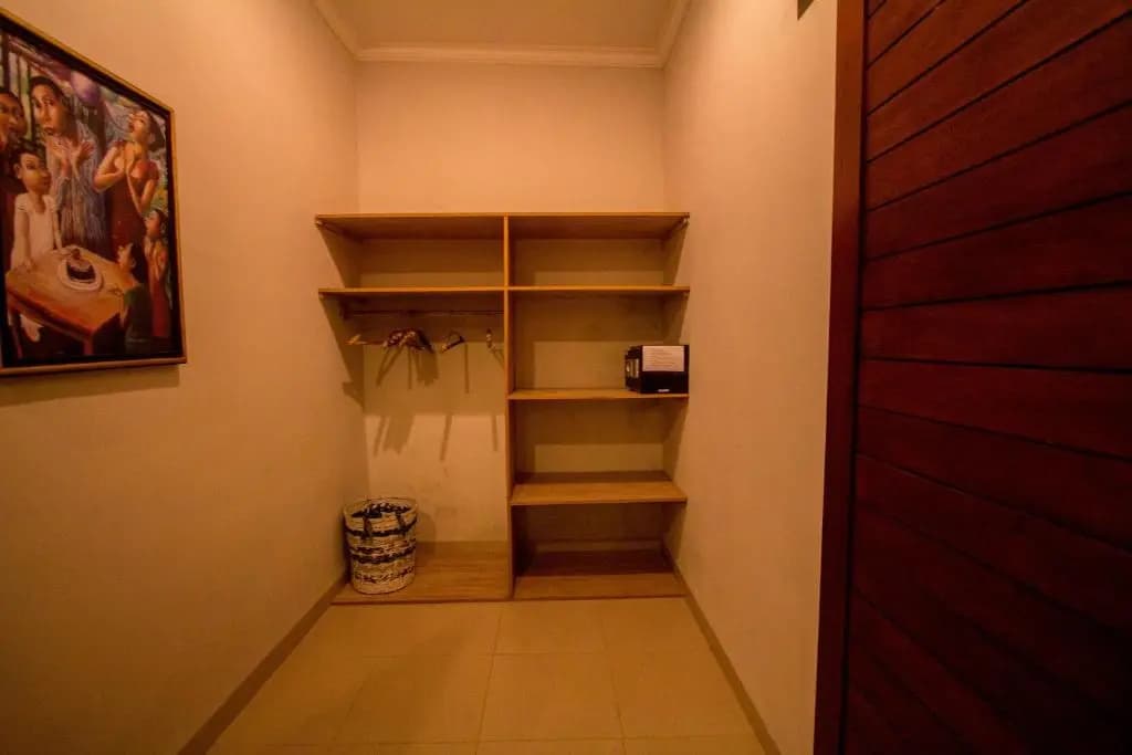 Ratna Villa - photo 9