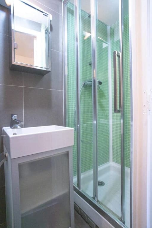 Hostnfly Apartments - Beautiful Bright Studio Near Père Lachaise - photo 5