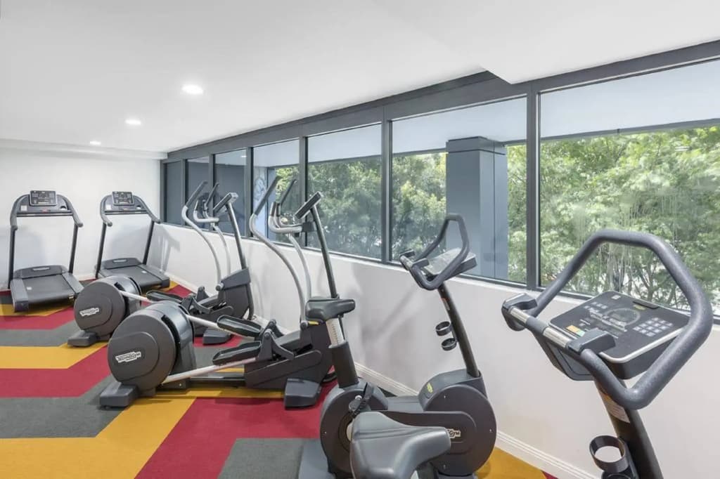 Meriton Suites North Sydney - photo 14