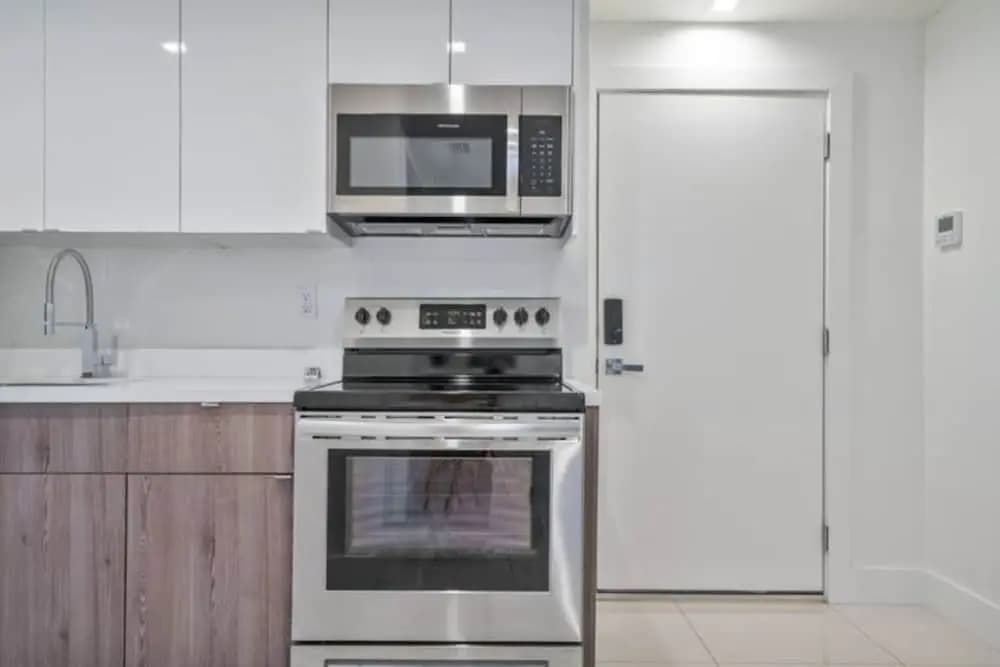 Miami Suite 308 - photo 5
