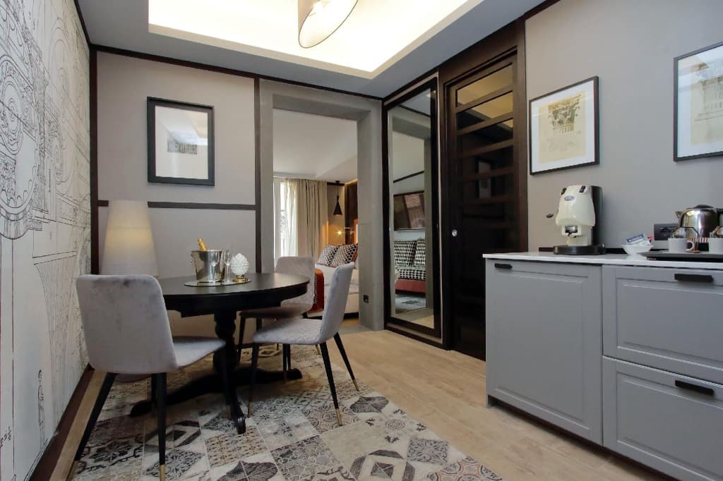 Helmirage Piazza Di Spagna Suite - photo 3