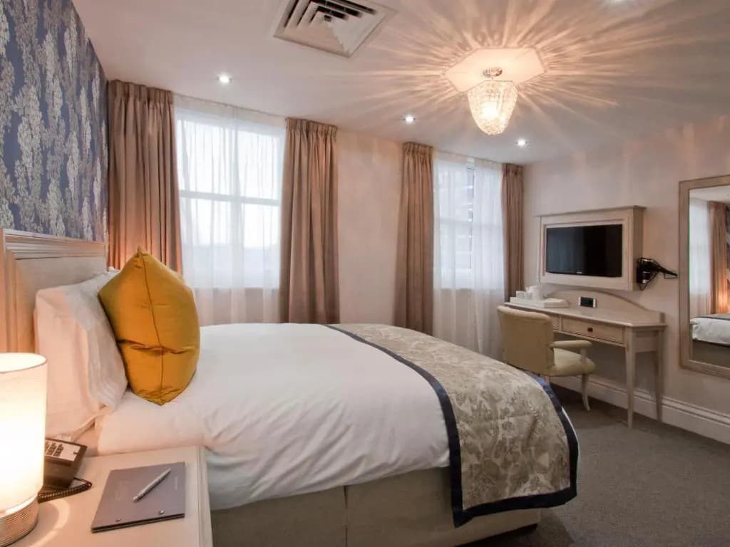 W12 Rooms - photo 13