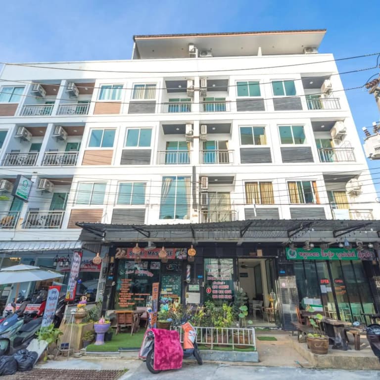 Bad Boys Guesthouse Patong - photo 36