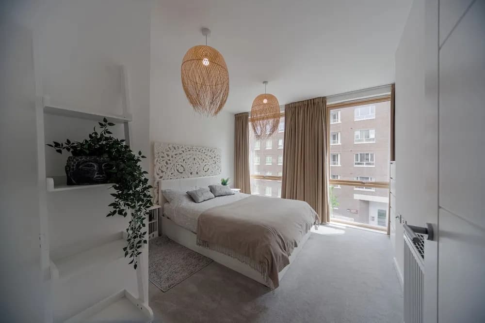 Barking Bright Apartment With 2 Bedrooms - photo 3