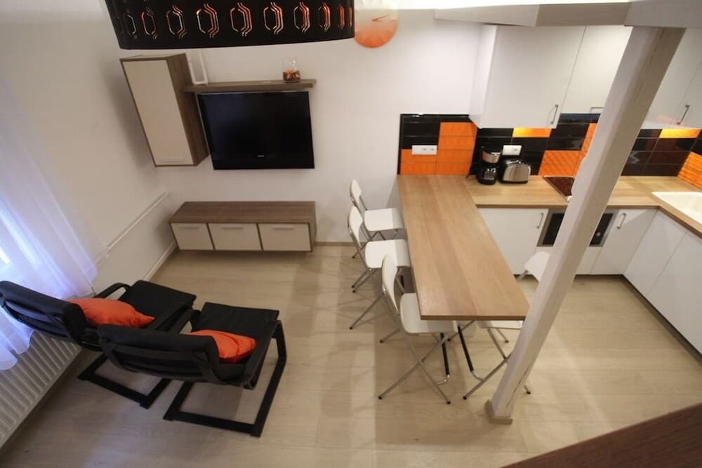 Dfive Apartments - Heroe's Expat - photo 12