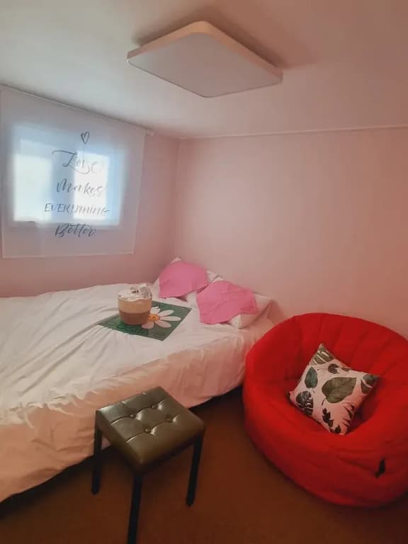 Space Guesthouse - photo 28