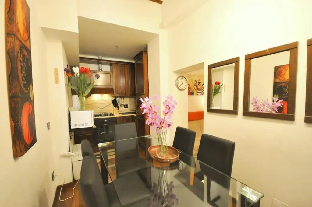Treasurerome Spanish Steps Family 4BR - photo 12