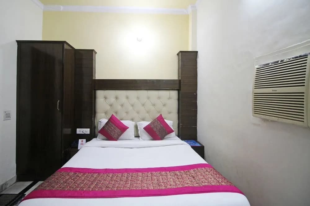 OYO 6124 Lord Krishna Dx Inn - photo 6