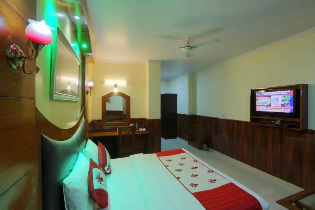 Hotel Castle Blue Delhi Airport T3 - photo 38