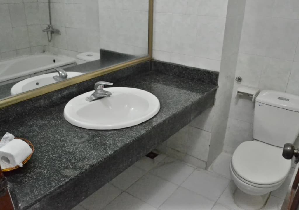 Green Bay Hotel - photo 8