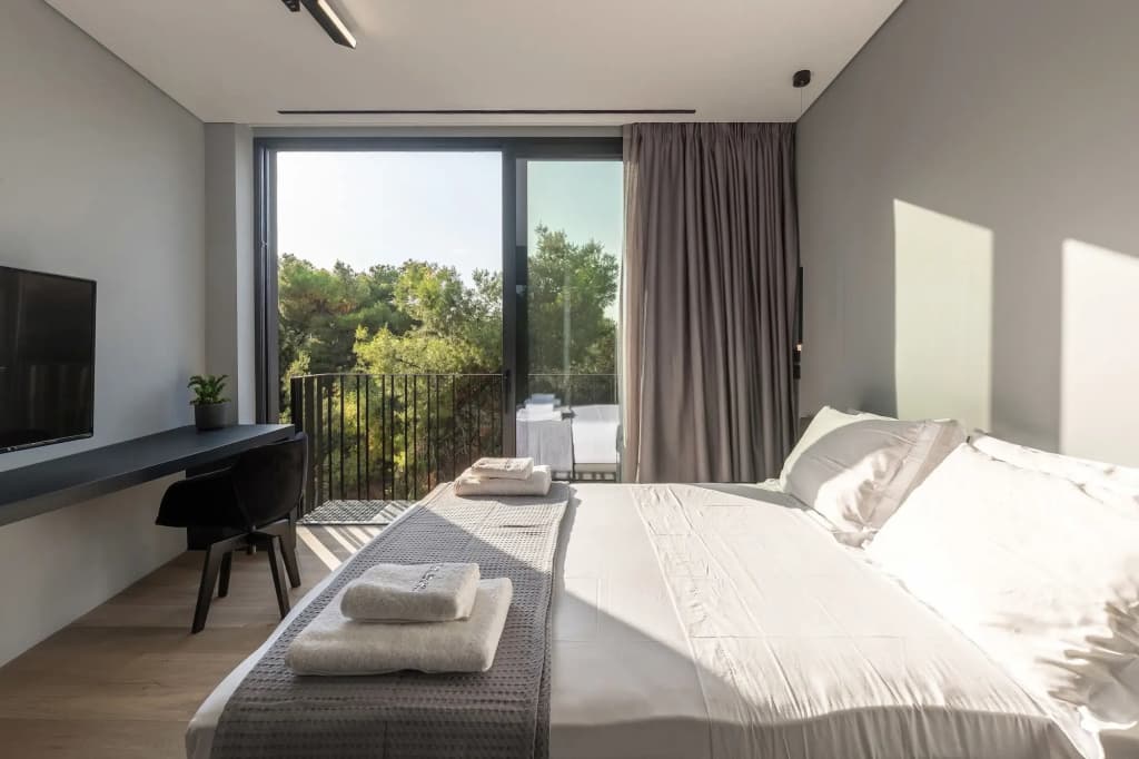 The Duke Boutique Suites - photo 42