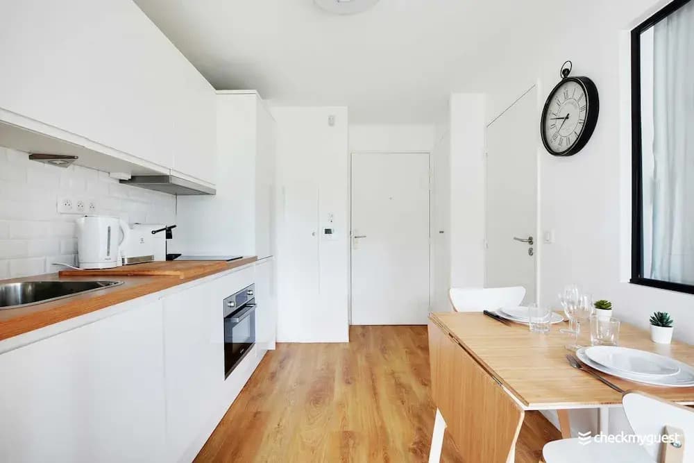 Comfortable Apartment - 1br/4p - Sacre Coeur - photo 10