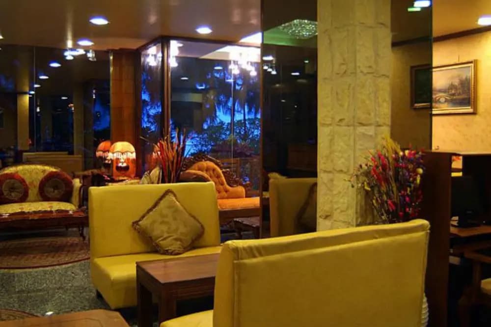 Loona Hotel - photo 21