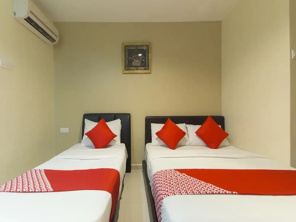 Ferringhi Inn Hotel - photo 7