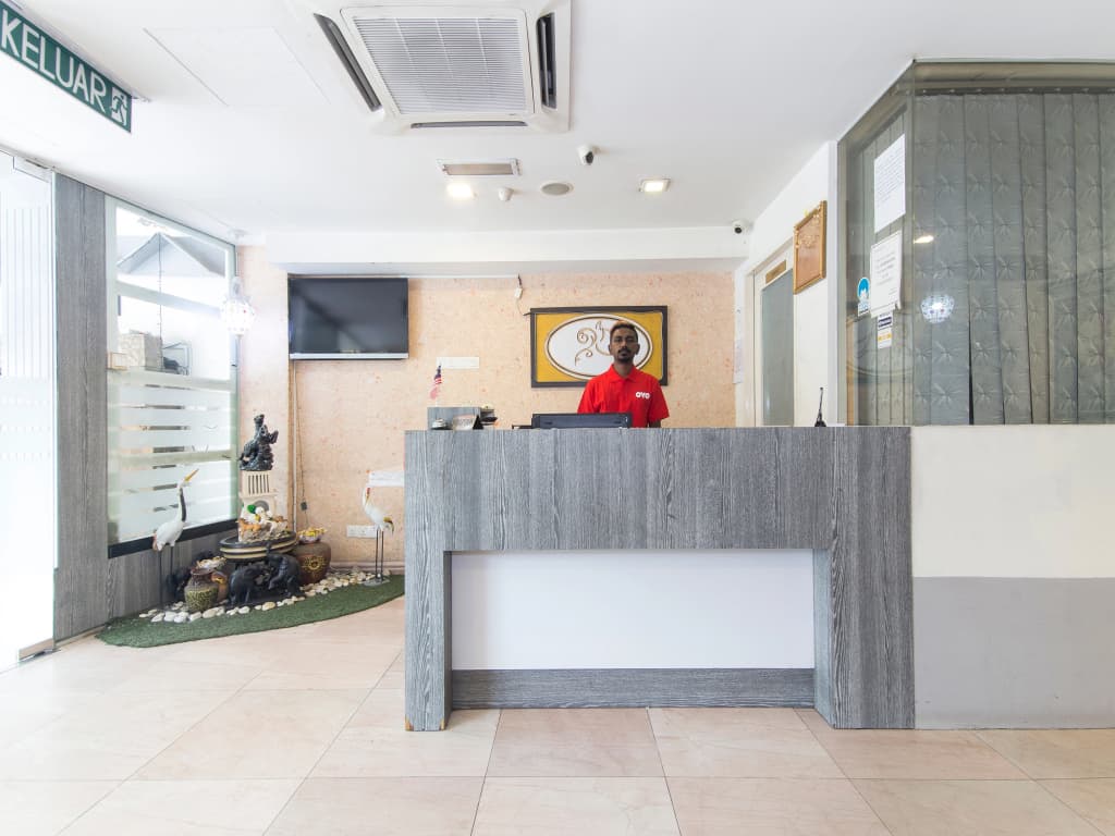 OYO 124 Hotel Seniman Sentul (Sanitized Stay) - photo 24