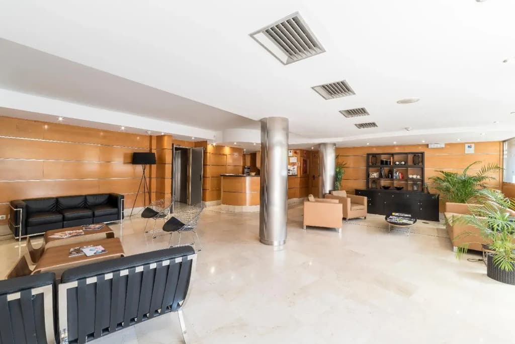 Hotel Infanta Mercedes - photo 19