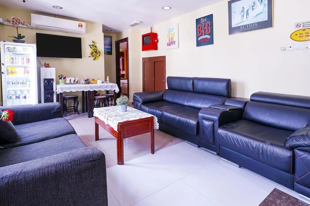 OYO 90486 Station Hotel - photo 2