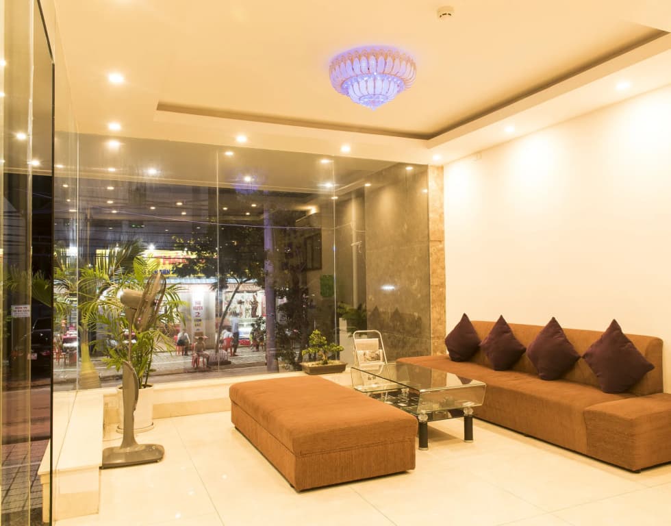 ELC Beach Hotel - photo 2