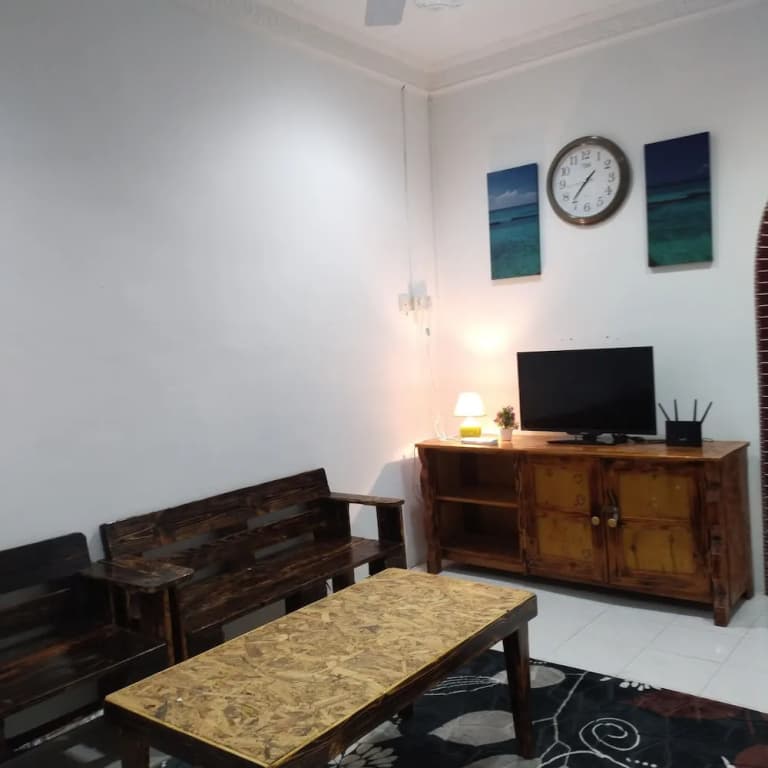 Huda Homestay Bandar Tanah Merah - photo 6