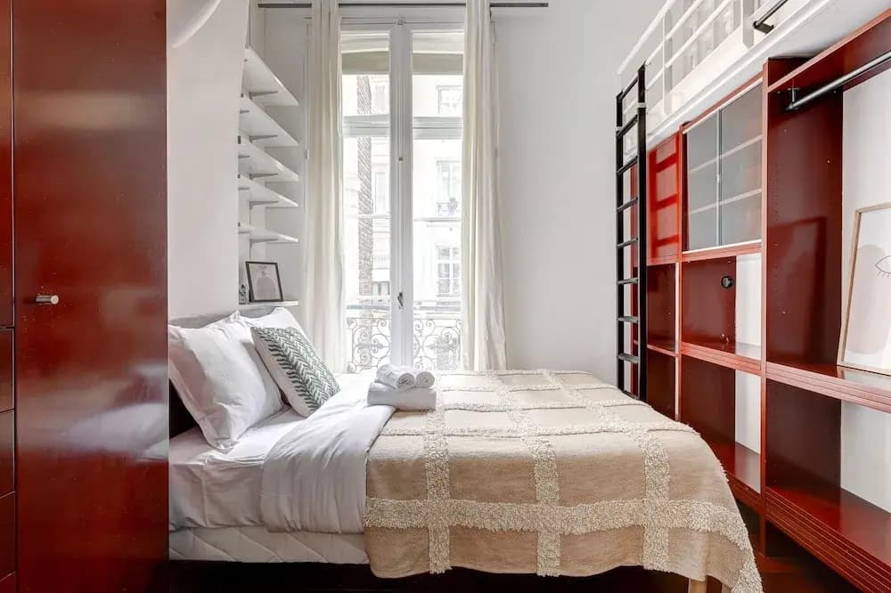 Le Marais & Place de la Republique 3BR - photo 7