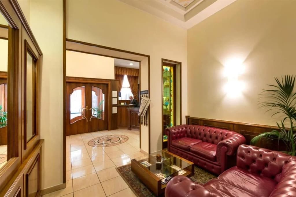 Lancaster Hotel - photo 24