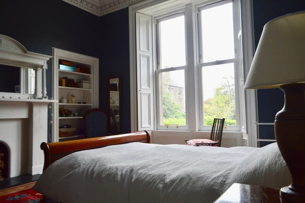 3 Bedroom Family Flat in Newington With Garden - photo 3
