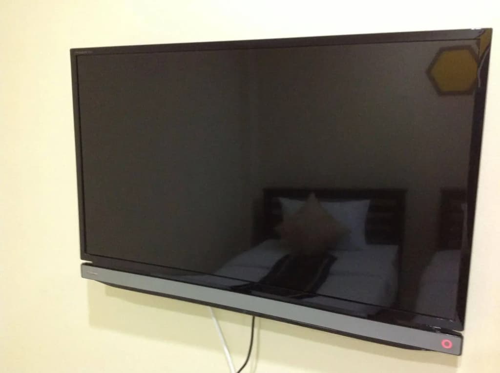 Beehive Patong Hostel - photo 4