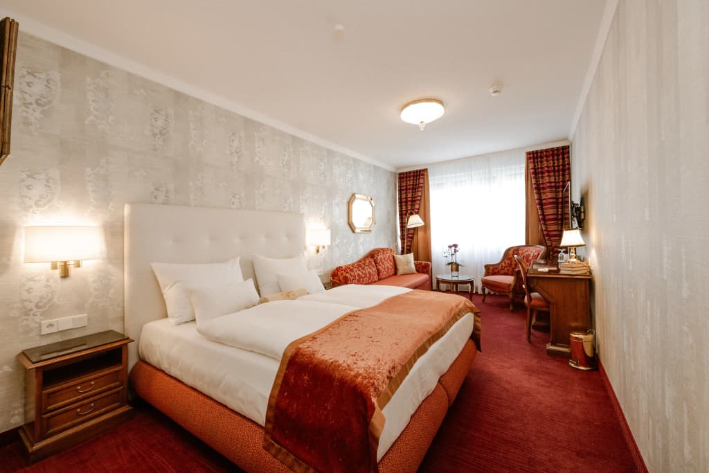 Hotel Stefanie - photo 22