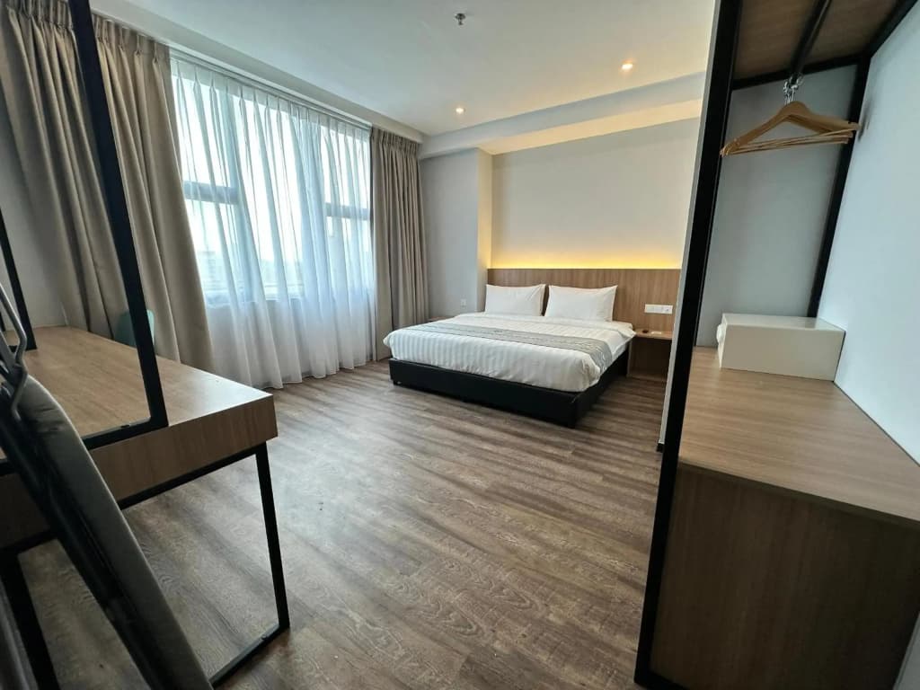 56 Hotel - photo 2