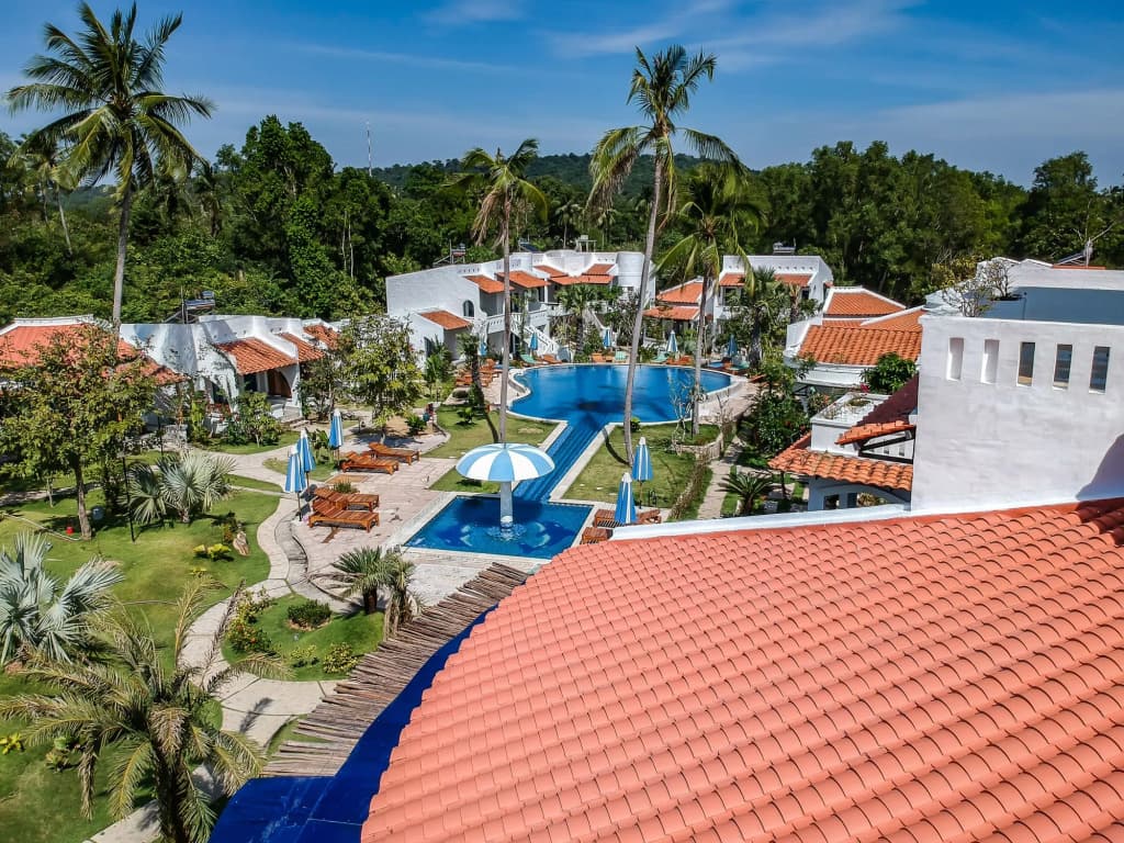 Isabella Resort - photo 23