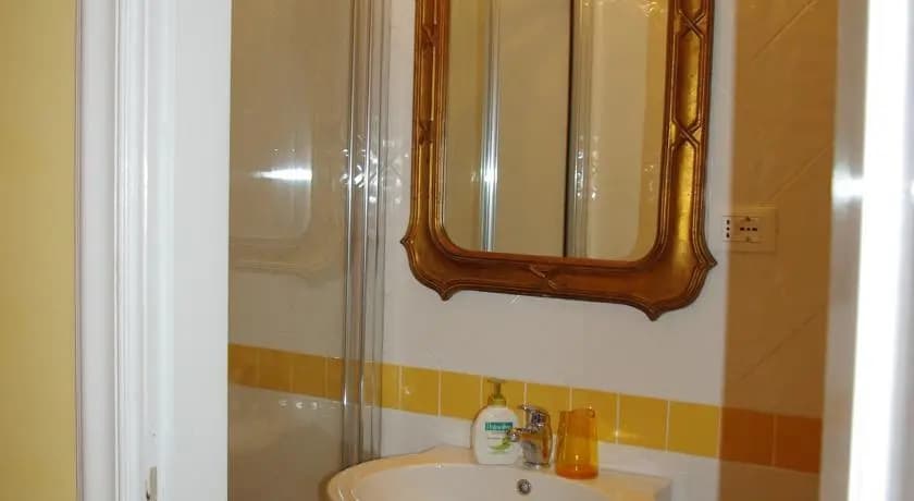 Daniel At St Peter's - photo 7