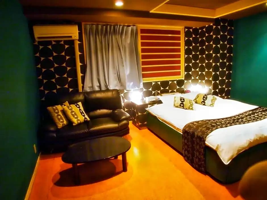 Hotel 24(Twenty four) - photo 5