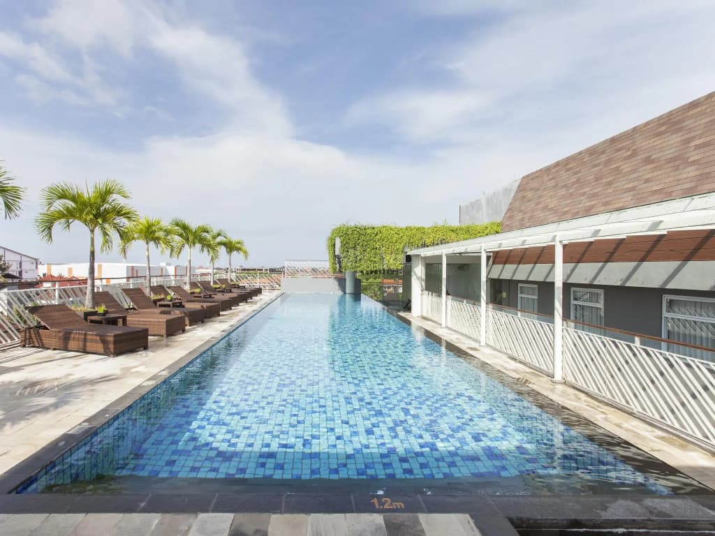 PrimeBiz Hotel Kuta - photo 20