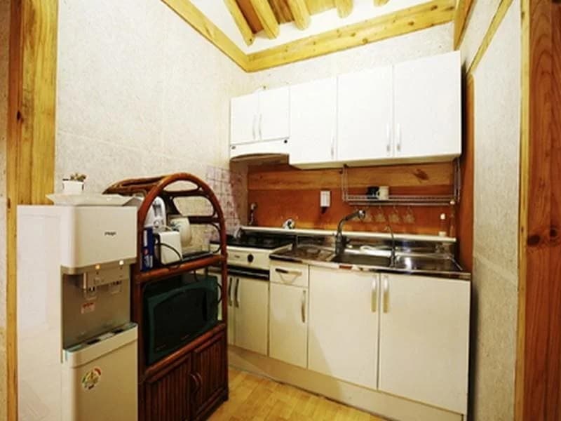 Sejong Hanok Guesthouse - photo 13