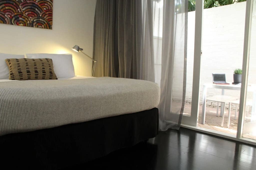 Apartment2c - Moonstruck - photo 5